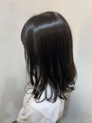 セミロング カラー Reginavita栄店 【レジナヴィータ】所属・鈴木 二依奈のヘアスタイル