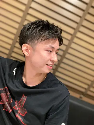 ショート メンズ ブロー東京　神田店所属・TAKUMI/神田/ ビジネス/フェードのヘアスタイル