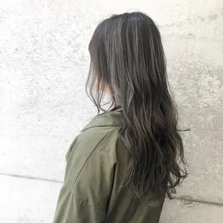 ロング カラー clomus所属・YUKA艶髪 🌸寛ぎ部屋のヘアスタイル