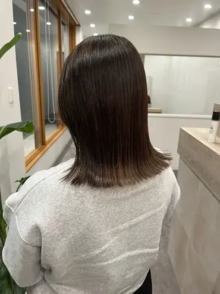 カラー 金井 美悠のヘアスタイル