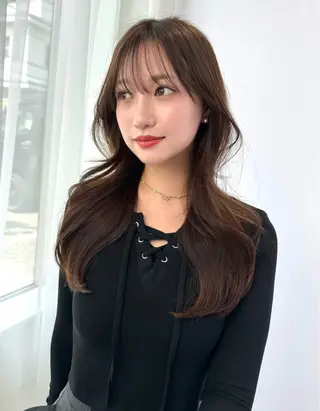 セミロング カラー 🩶韓国ツヤ髪🩶 つぐみのヘアスタイル