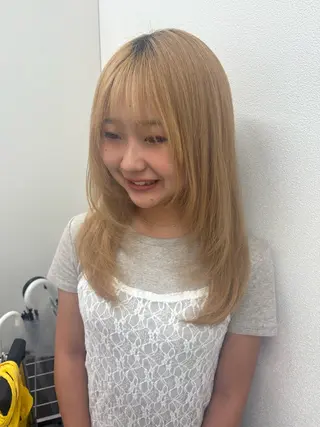 カラー ハイトーン/透明感 艶カラー/SAKI‎のヘアスタイル