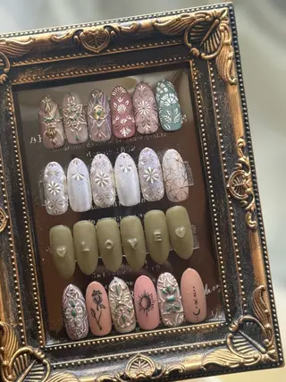 ネイル M. KOTOMIのネイルデザイン