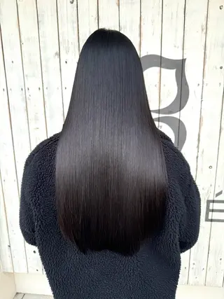 ロング 中川 真帆のヘアスタイル