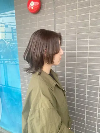 ミディアム 友利 翔太のヘアスタイル