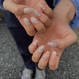 ネイル 爪塗屋 さんのネイルデザイン