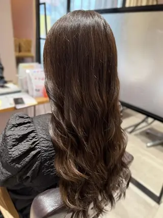 カラー 西原 愛紗のヘアスタイル