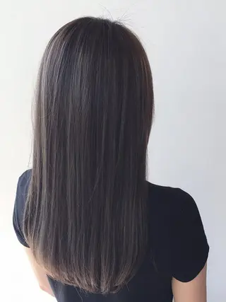 ロング カラー 小野寺  かよこのヘアスタイル