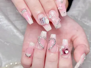 ネイル Maiii 💗のネイルデザイン