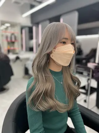 ロング カラー ヘアアレンジ 透明感×韓流ハイ トーン🫧RYUTAのヘアスタイル