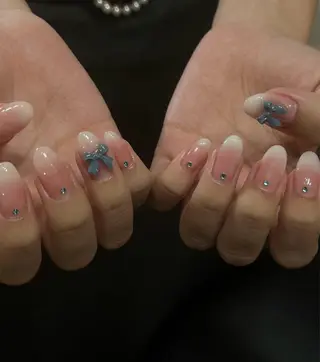 ネイル 🎀NAIL🎀 AI🪄︎︎◝✩のネイルデザイン