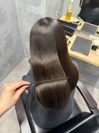 ロング ayano /レイヤー/艶カラーのヘアスタイル