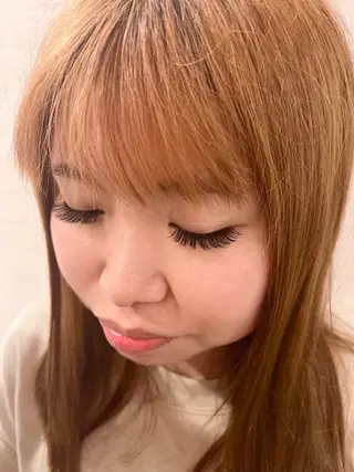 マツエク・マツパ cocoro久喜所属・秋田 みくのマツエク・マツパデザイン