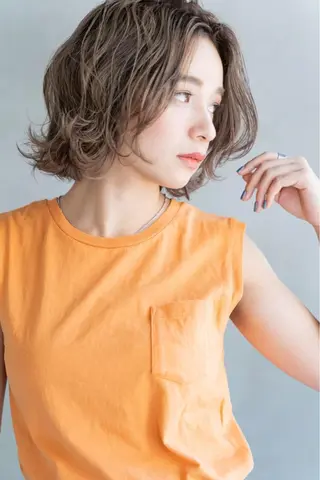 ミディアム カラー 山崎 澪 レイヤーカット/大宮のヘアスタイル