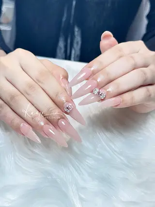 ネイル AKIKO NAILのネイルデザイン