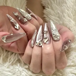 ネイル hohomi .のネイルデザイン