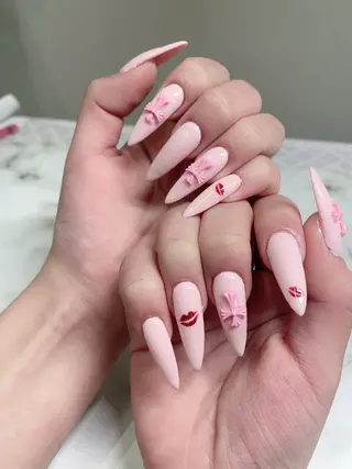 ネイル Hyhy spa所属・Na Naのネイルデザイン