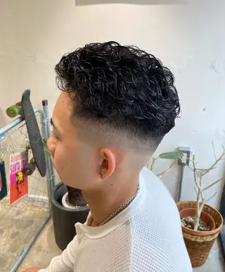 パーマ メンズ 🌴パーマオタク🌴 長谷川　諒佑🌈のヘアスタイル