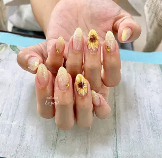 ネイル 石野 広佳のネイルデザイン