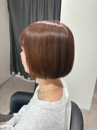 ショート aina / n.w.hのヘアスタイル