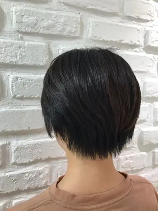 ショート 【暖色カラー特化】 中山由梨のヘアスタイル