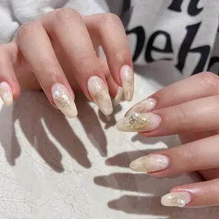 ネイル hiyo🫧ネイル /渋谷💍🎀のネイルデザイン