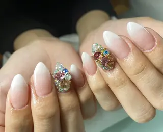 ネイル MA❁HANA所属・眠れるネイルサロン MA❁HANAのネイルデザイン