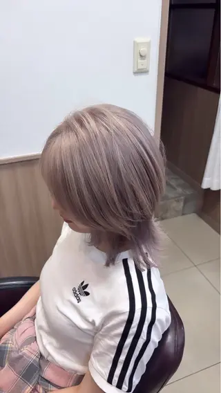 カラー Hinata 🌺のヘアスタイル