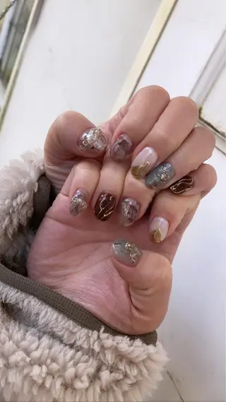 ネイル nailsalon　hue所属・小山 羽奈のネイルデザイン