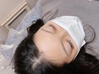 マツエク・マツパ Ubuntu🎀 ネイルサロン✨のネイルデザイン