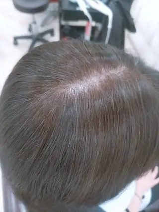 カラー メリー所属・磯崎 美幸のヘアスタイル