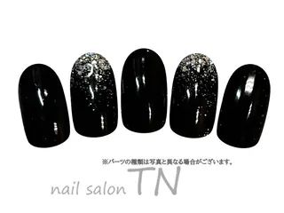 ネイル 矢川 まどかのネイルデザイン