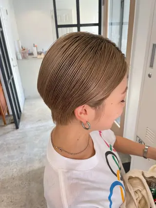 ショート カラー Takuma Suzuki中目黒のヘアスタイル