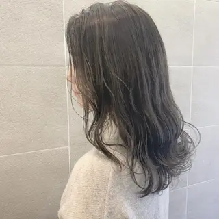 カラー nui所属・ﾚｲﾔｰ.ﾍｱｾｯﾄ 🤍宮本しおりのヘアスタイル