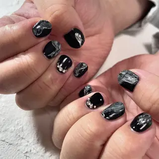 ネイル nail.gorin所属・吉村 優子のネイルデザイン