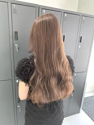 ロング カラー ベージュカラー🕊️ 新潟駅/谷口大海のヘアスタイル