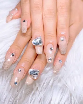 ネイル VIOLA .nailのネイルデザイン