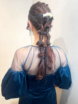 ロング ヘアアレンジ Aya/四条烏丸/ インナーカラーのヘアスタイル