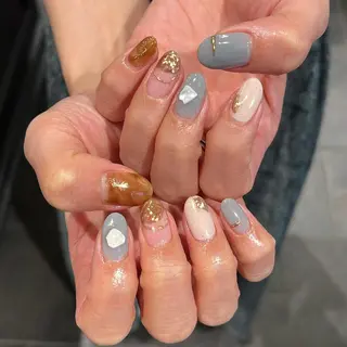 ネイル 鈴木 里奈のネイルデザイン