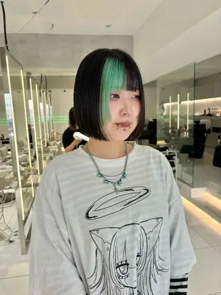 ショート mina🪐立川駅/ レイヤー/ボブのヘアスタイル