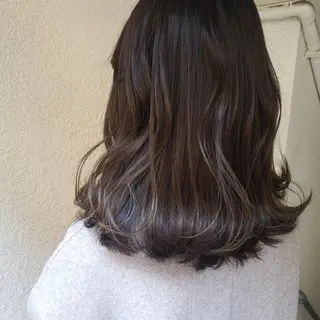 セミロング 🇰🇷透明感×ハイ トーン🌟tomoのヘアスタイル