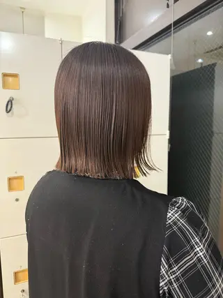 ショート Rinka/レイヤー /透明感カラーのヘアスタイル