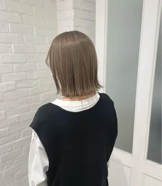 ミディアム 米津 優花のヘアスタイル