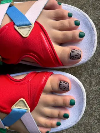 ネイル R.I所属・R.I みちのネイルデザイン