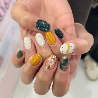 ネイル LUCY NAIL&EYE所属・LUCY 心斎橋店/ Riko🎀のネイルデザイン