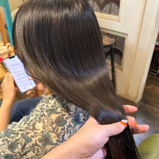 セミロング BRITS 渡辺 菜々子のヘアスタイル