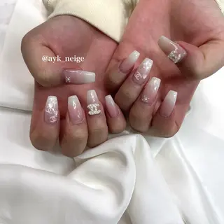 ネイル n'eige nail所属・大谷 綾香のネイルデザイン