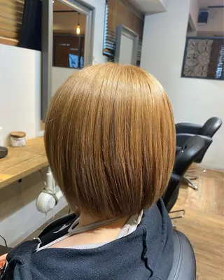 ショート est  hair by friends所属・しみず ゆきのヘアスタイル