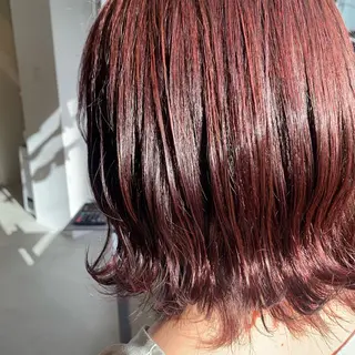 ショート カラー hair  bh.maara所属・bh.maara デザイン／ハイトーンのヘアスタイル