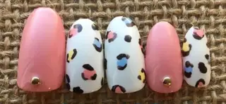 ネイル ゲン レイカのネイルデザイン